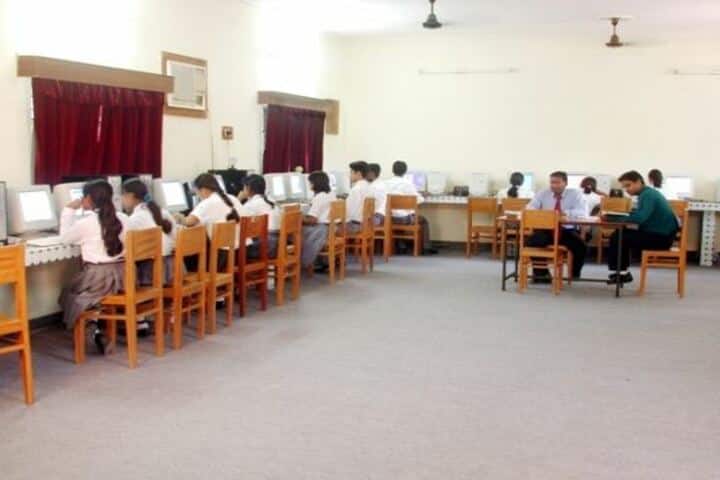 Seventh Day Adventist Inter College-Computer Lab