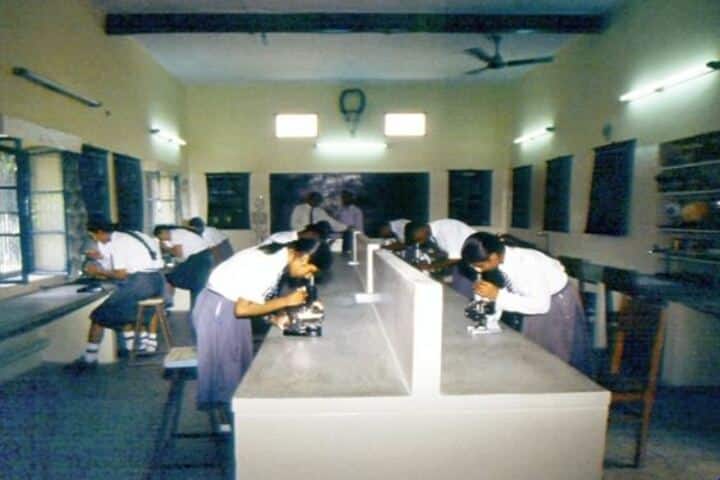 Seventh Day Adventist Inter College-Physics Lab