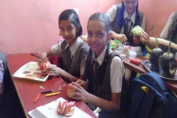 Sabari Vidalaya-Food Designing