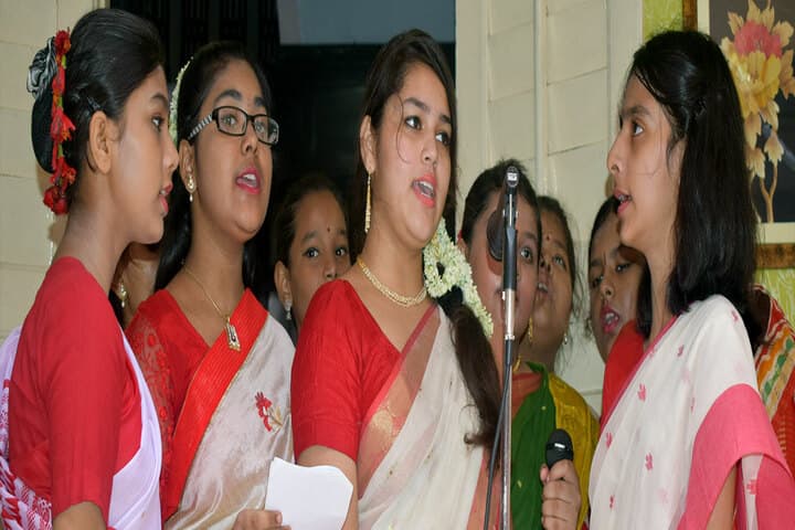 Our Lady Queen Of The Missions School-Singing