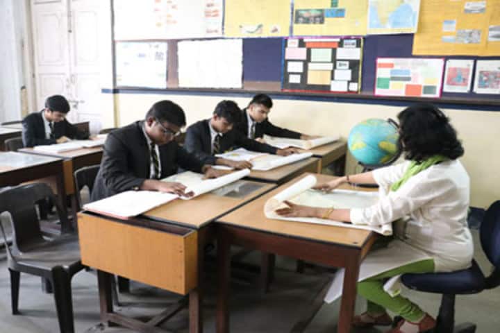 La Martiniere For Boys-Geography Room