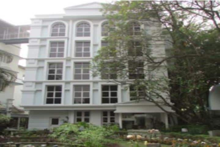The Future Foundation School-Building