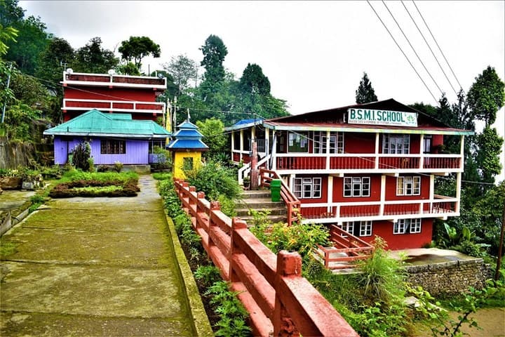 Bhadra Sheela Memorial Institutions-Campus View