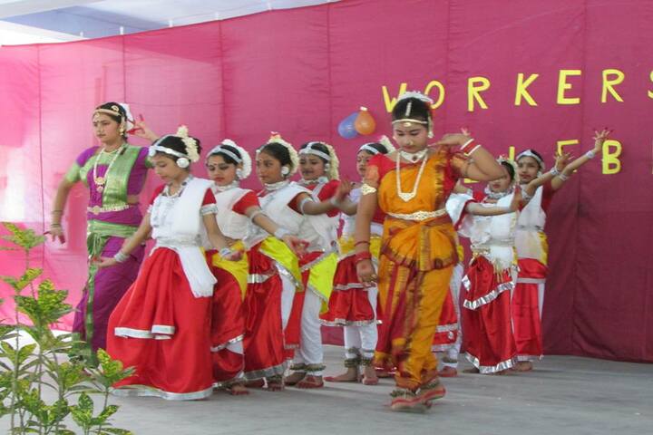Holy Child School-Traditional Dance