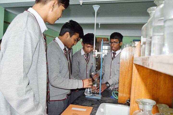 St Anthonys School-Chemistry Lab