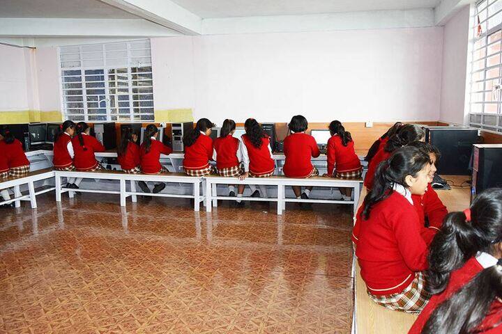 St Anthonys School-Computer Lab