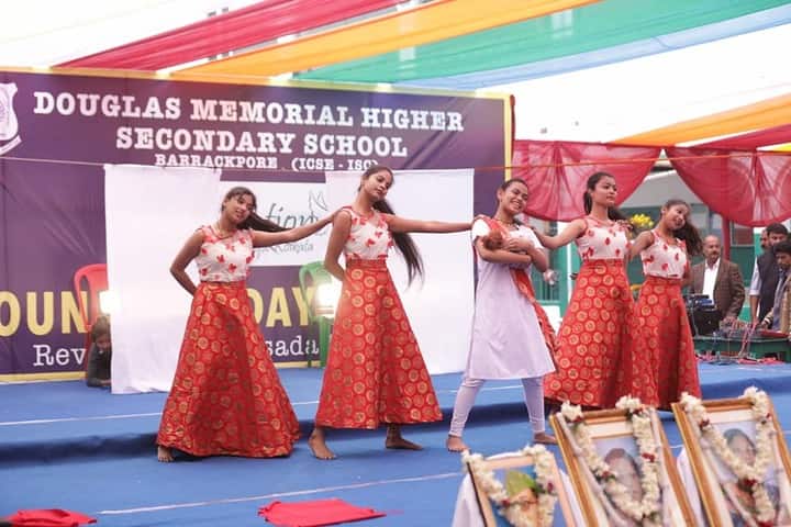 Douglas Memorial Higher Secondary School-Dancing Activity