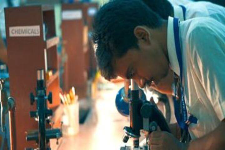 Acme Academy-Lab