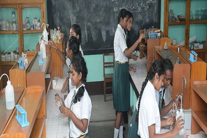 Good Shepherd School-Chemistry Lab
