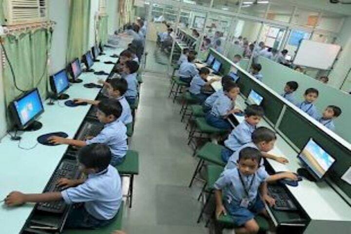 M C Kejriwal Vidyapeeth-Computer Lab