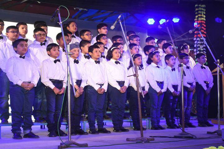 Gospel Home School-Singing