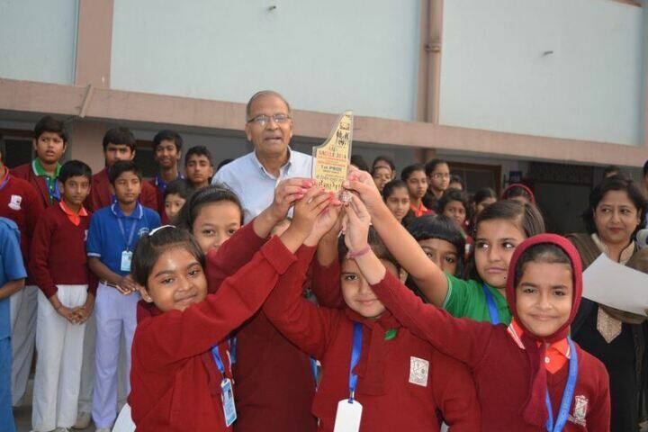 St Xavier School-Prize Distribution
