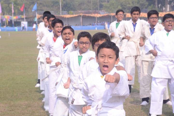 Modern English Academy-Karate Activity
