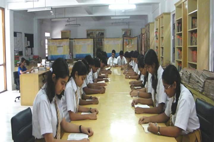 Maharishi Vidya Mandir-Library