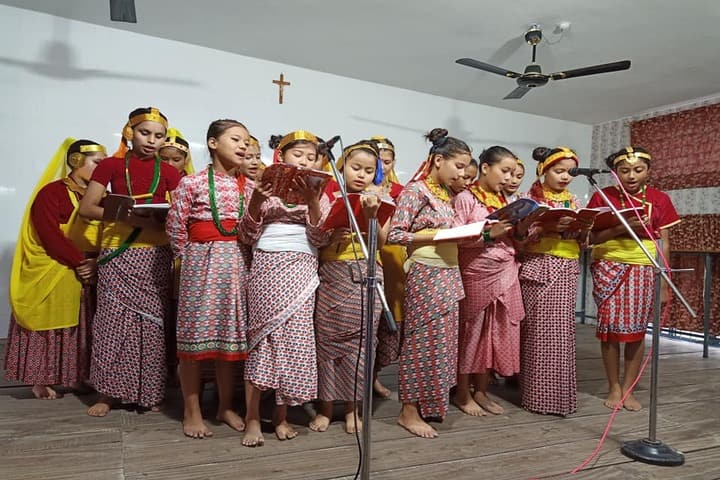 Alphonsa School-Singing