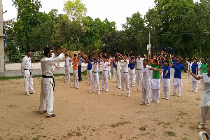 Burdwan Holy Child School-Karate