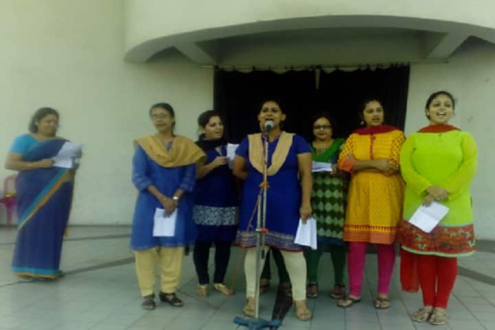Mangalam Vidya Niketan-Singing