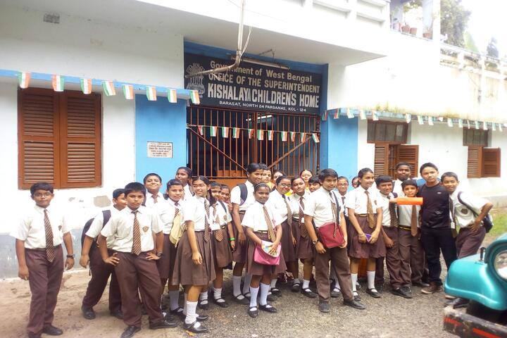Julien Day School-Education Tour