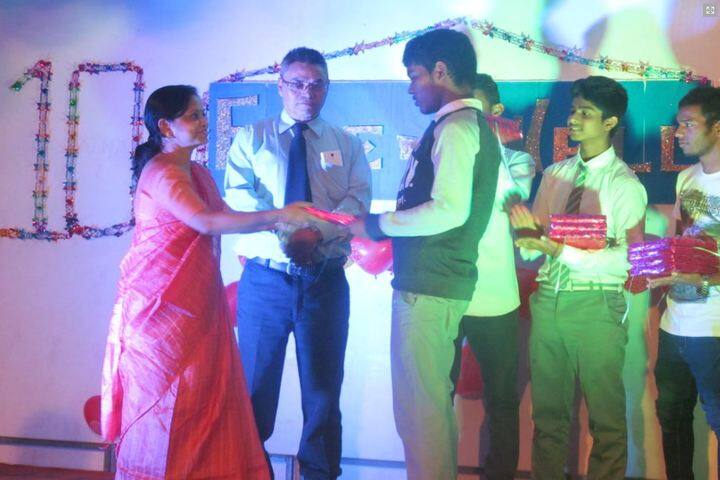 Ideal Public School-Felicitation