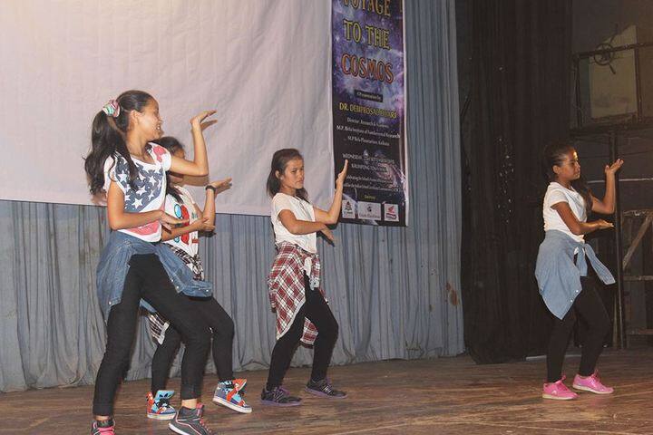 Paramount School-Dancing Activity