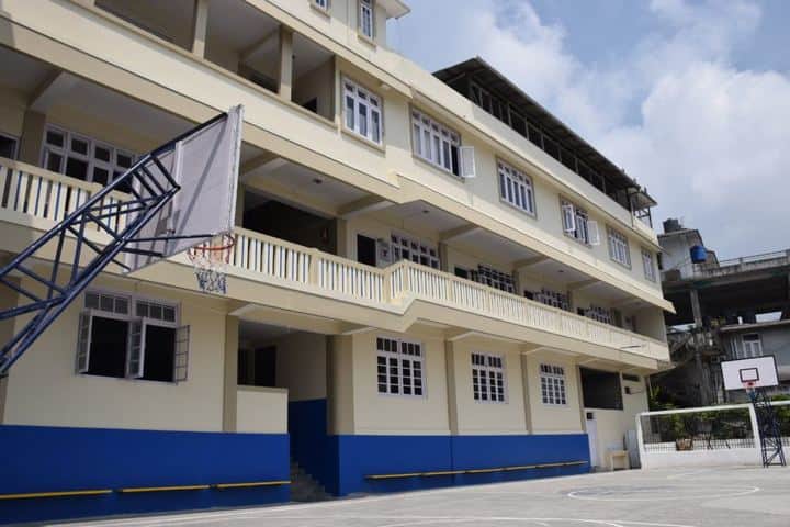 Paramount School-School Building