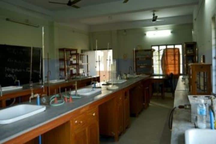 Bharat Academy and Sciences-Chemistry Lab