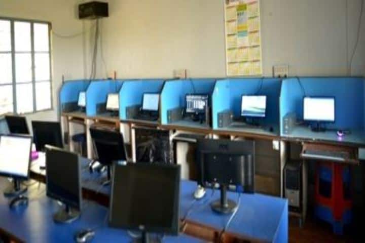 Bharat Academy and Sciences-Computer Lab
