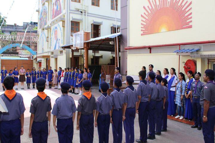 De Paul School-Scouts and Guides