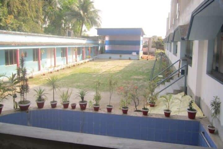 Ideal Mission School-Campus