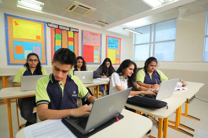 Mainadevi Bajaj International School-Computer Lab