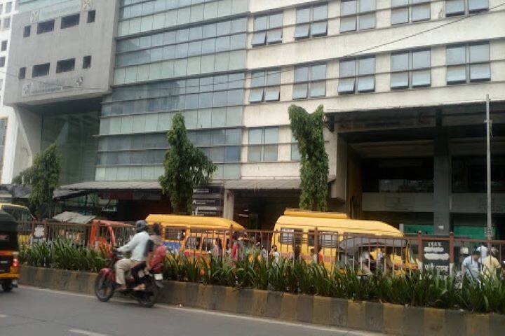 Mainadevi Bajaj International School-School Building