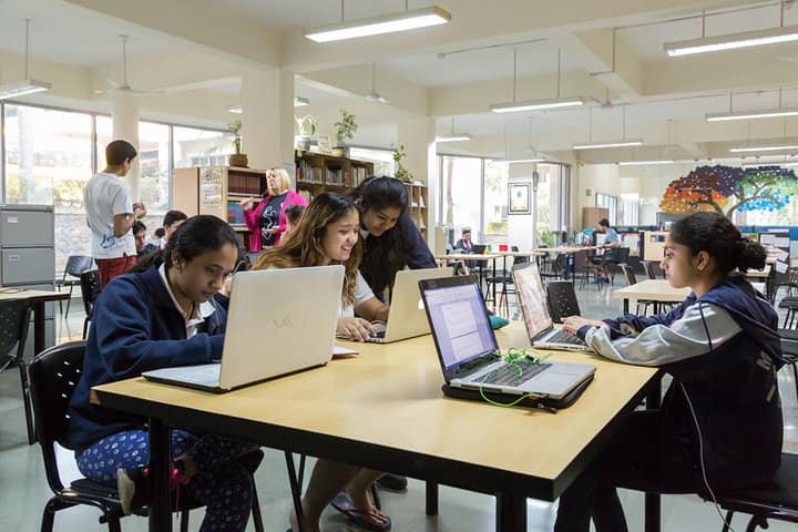 Mahindra International School-Computer Lab