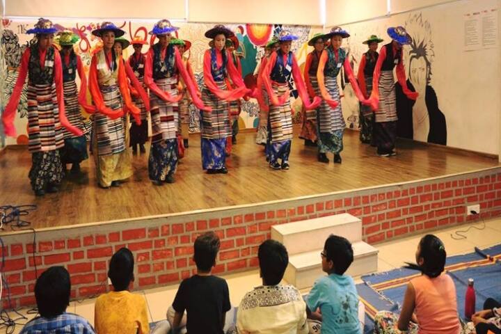 Mahatma Gandhi International School-Dance