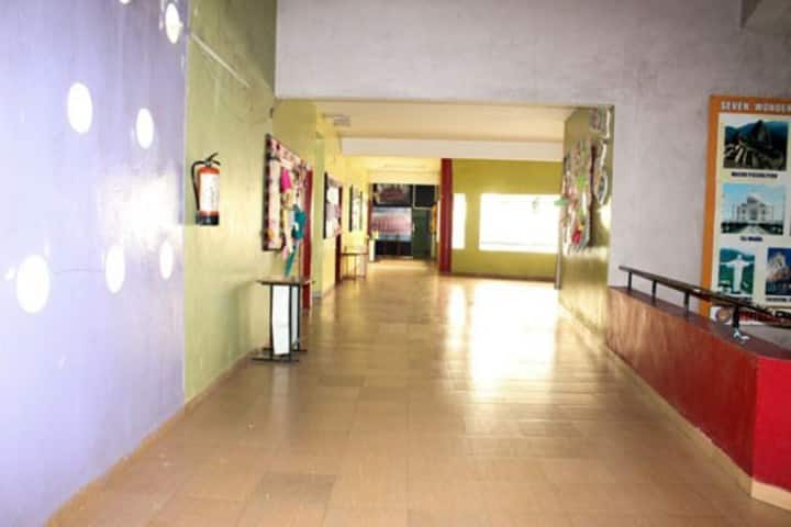 Choithram International-Entrance