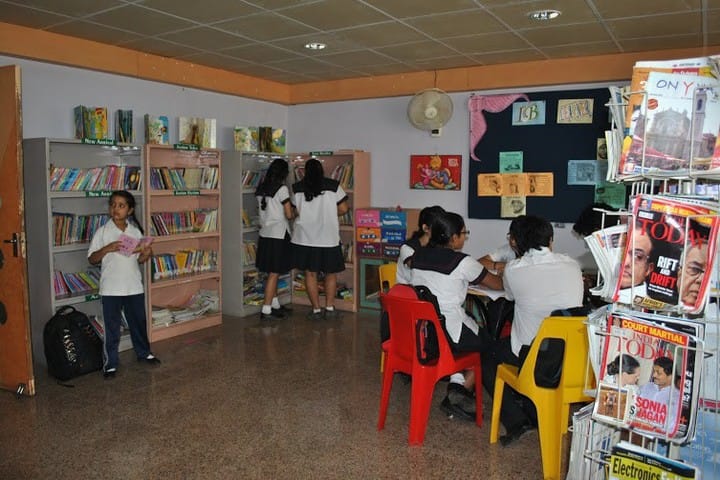 Choithram International-Library