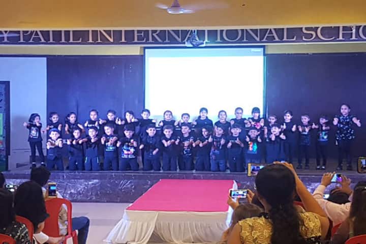 D Y Patil International School-Auditorium
