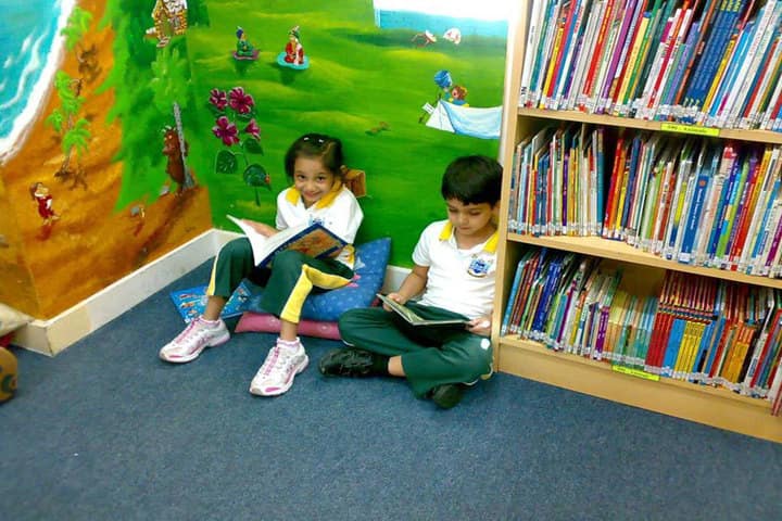 Ecole Mondiale World School - Junior Section Reading Room