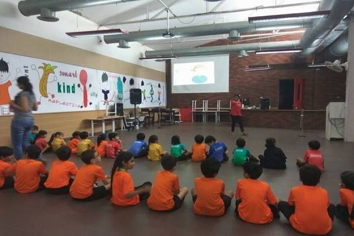 Edubridge International School-Degital Classroom