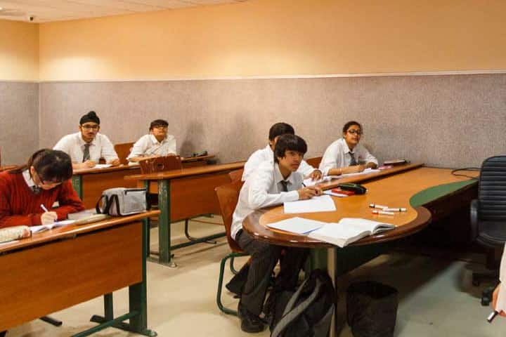 G D Goenka World School-Class Room