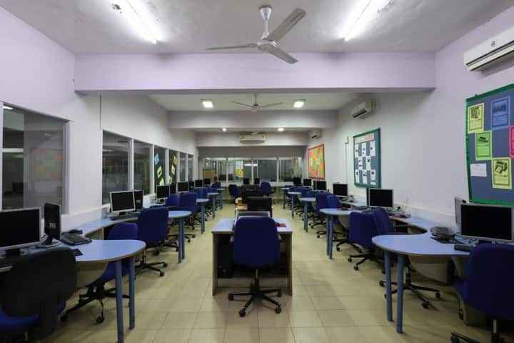 JG International School-Conference Room
