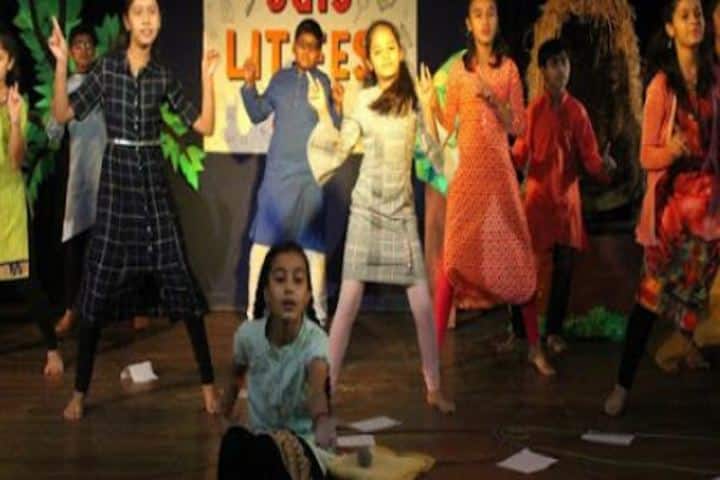 JG International School-Dance