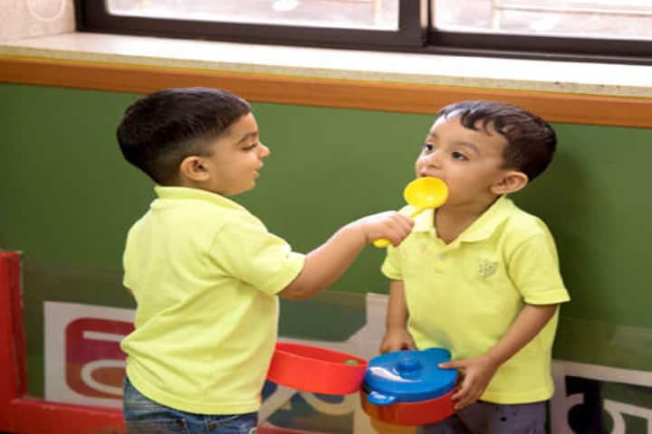 Podar–ORT International School-Eat together