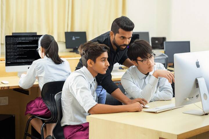 Vidsan Charterhouse lab