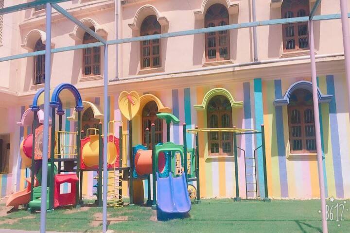 Vishwashanti gurukul play ground