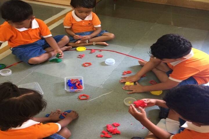 Vishwashanti gurukul art & craft