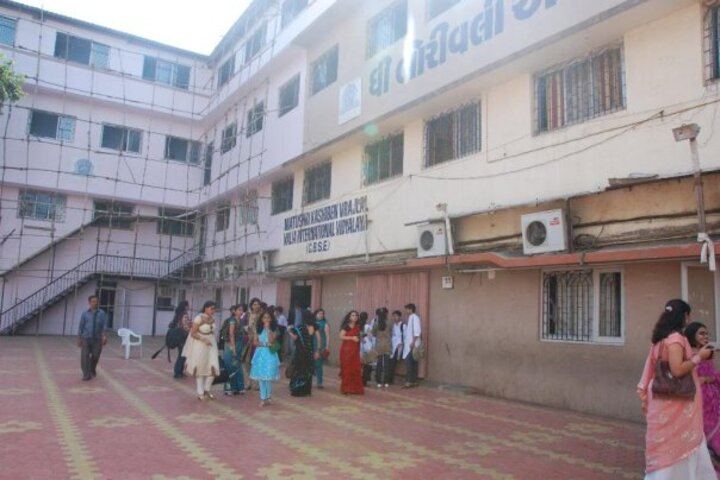 Matushri Kashiben Vrajlal Valia International Vidyalaya-School Building