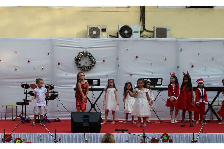 DSB International School-Dance