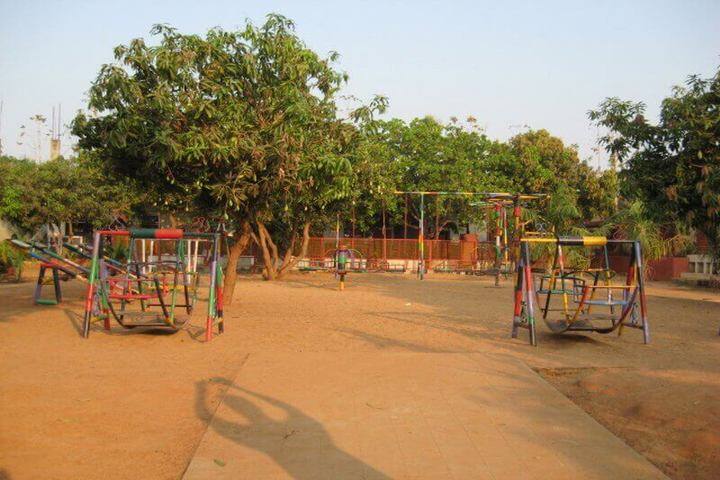 Kavirayani Public School-Play Area