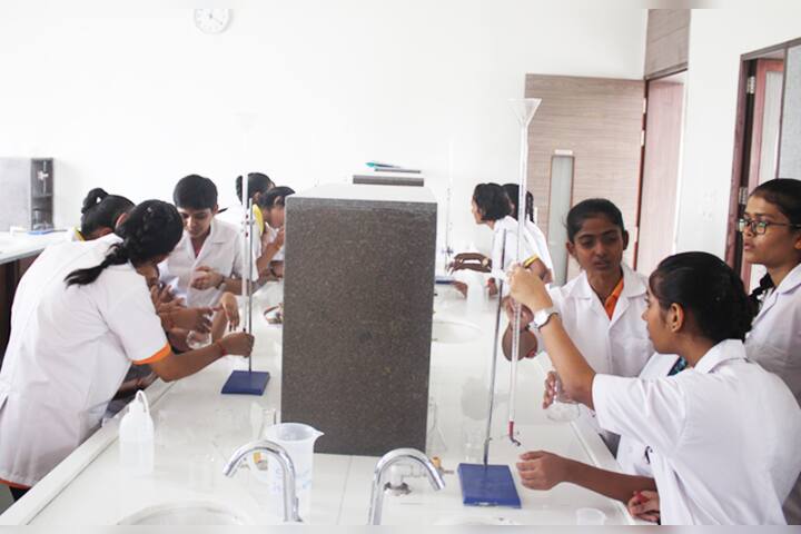 BAPS Swaminarayan Vidyamandir - Laboratory Facility