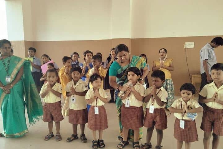 Velammal Matriculation Higher Secondary School-Singing